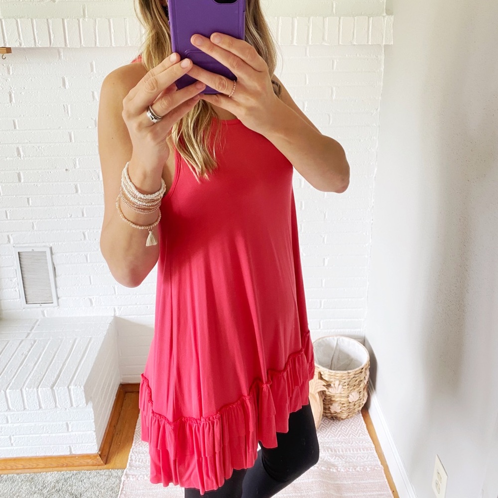 Easel Ruffle Tank NWOT - Picture 2 of 3